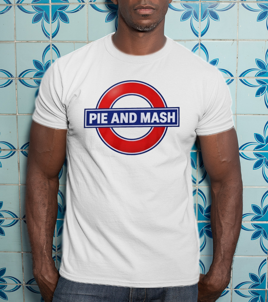 Pie And Mash London Underground Sign Circular Red Blue T-Shirt