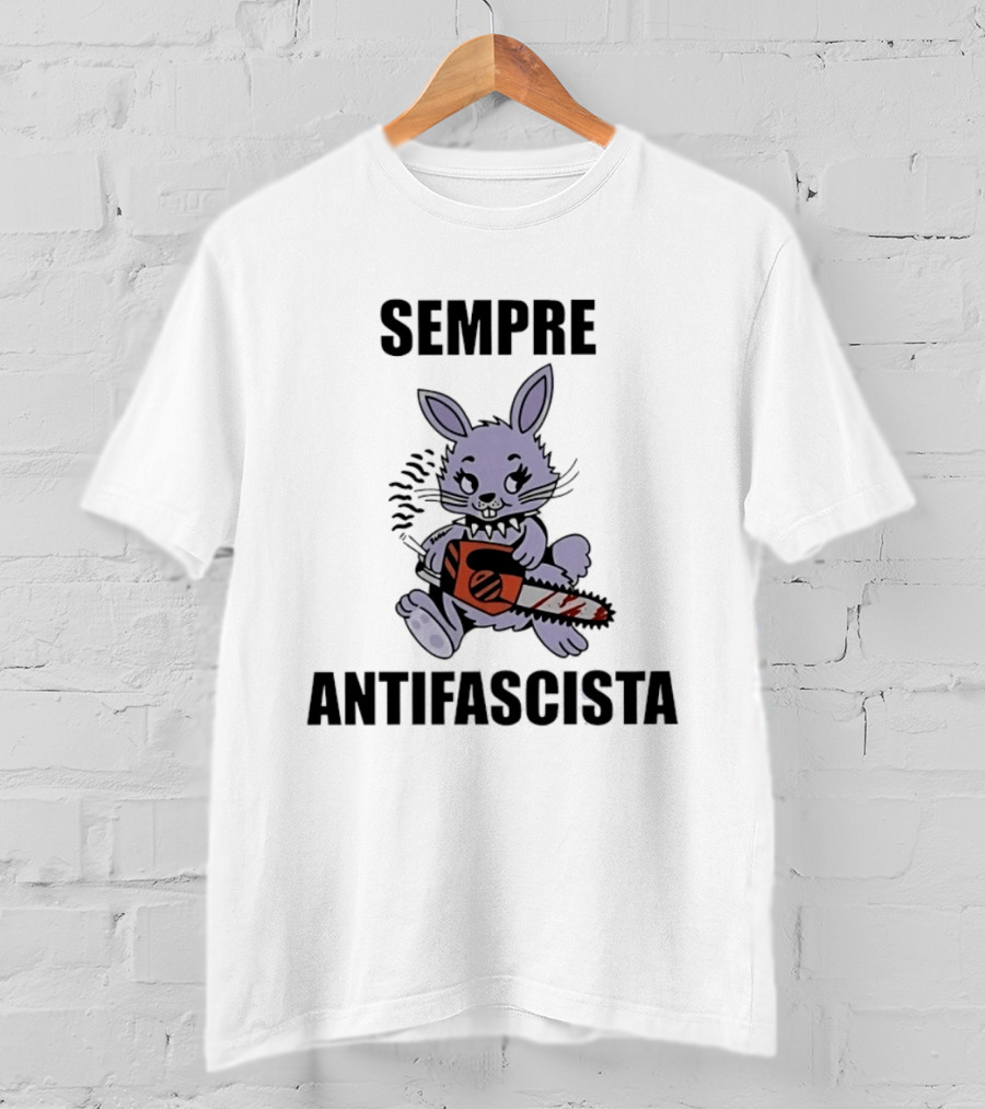 Sempre Antifascista Bunny Chainsaw T-Shirt