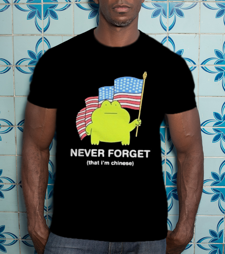 Frog Holding American Flags Never Forget That I'm Chinese T-Shirt