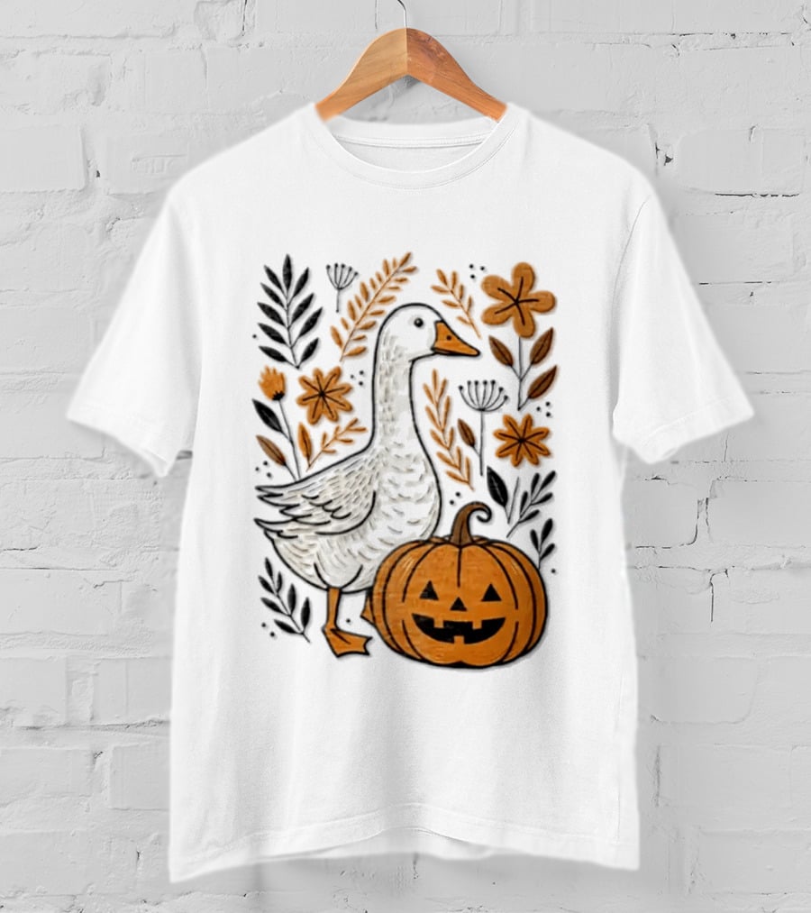Goose With Jack O' Lantern Pumpkin Autumn Leaves And Flowers T-Shirt
