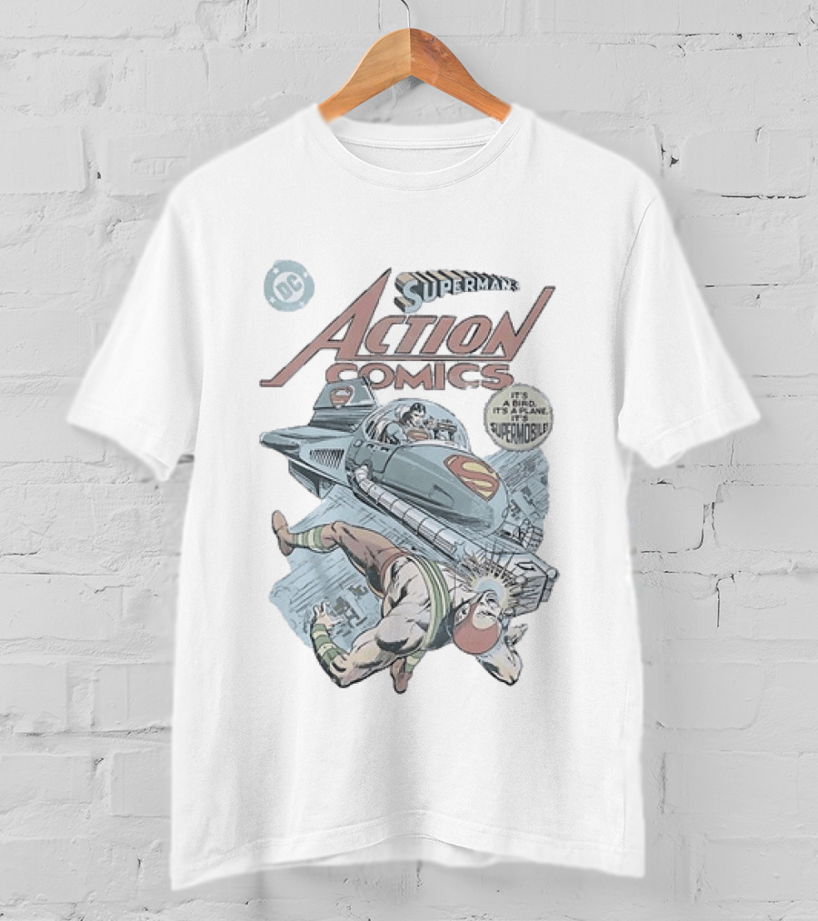 Superman's Action Comics No 461 It's A Bird It's A Plane It's The Supermobile DC T-Shirt