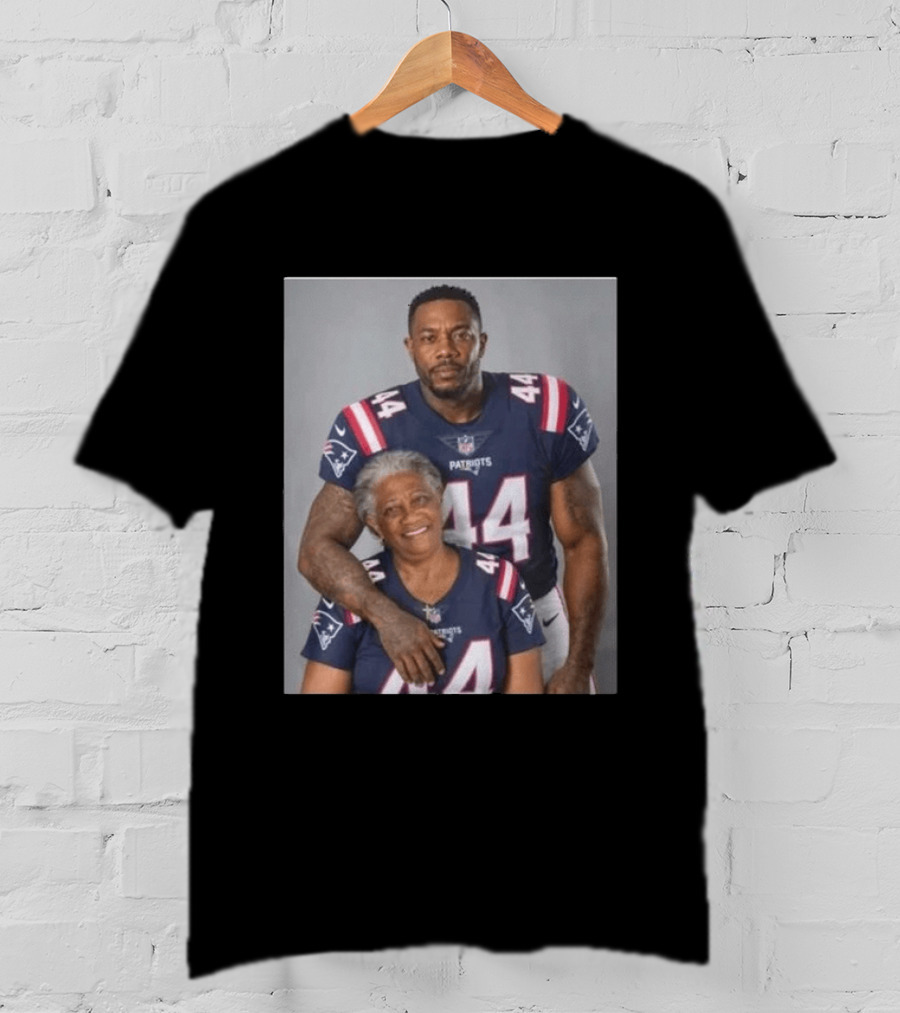 New England Patriots Jahlani Tavai 44 Mom Football Family Game Day 2026 T-Shirt