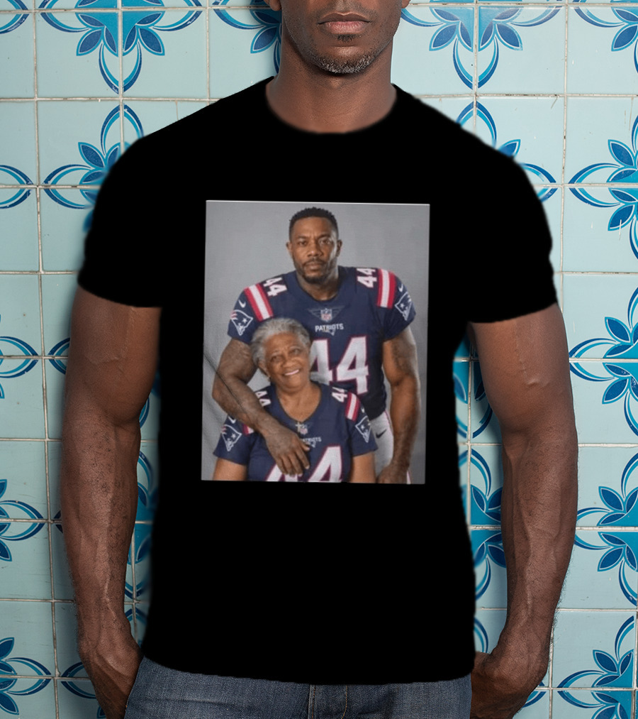 New England Patriots Jahlani Tavai 44 Mom Football Family Game Day 2026 T-Shirt