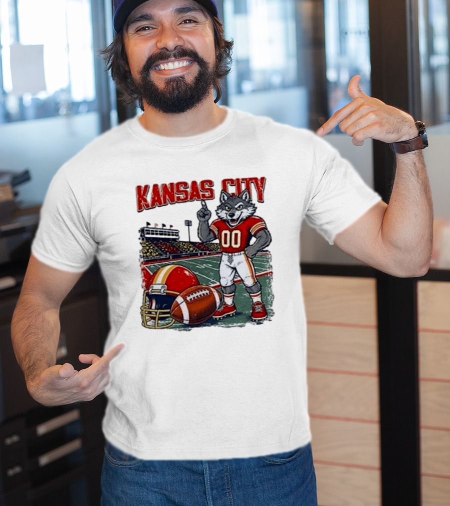 Kansas City Chiefs Wolf Mascot Football Stadium Scene T-Shirt