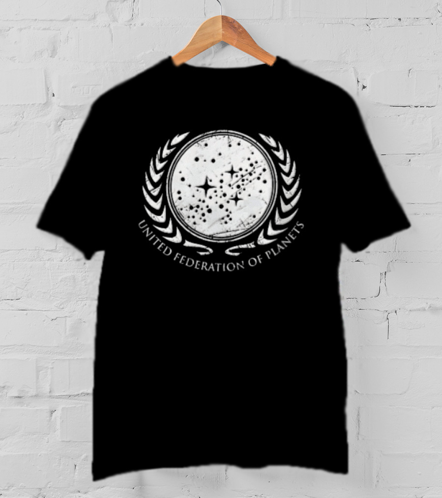 United Federation Of Planets Distressed Star Field Laurel Wreath T-Shirt