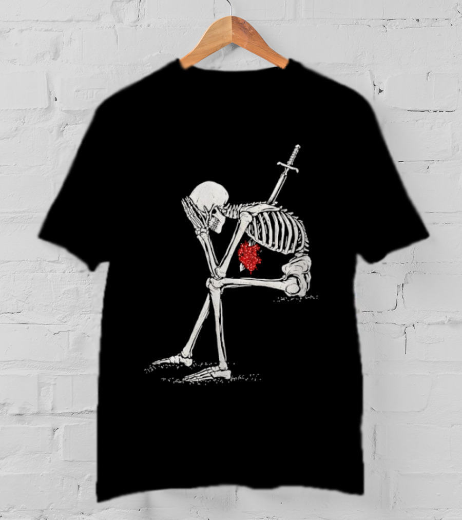 Sad Skeleton With Sword And Bleeding Heart Drawing T-Shirt