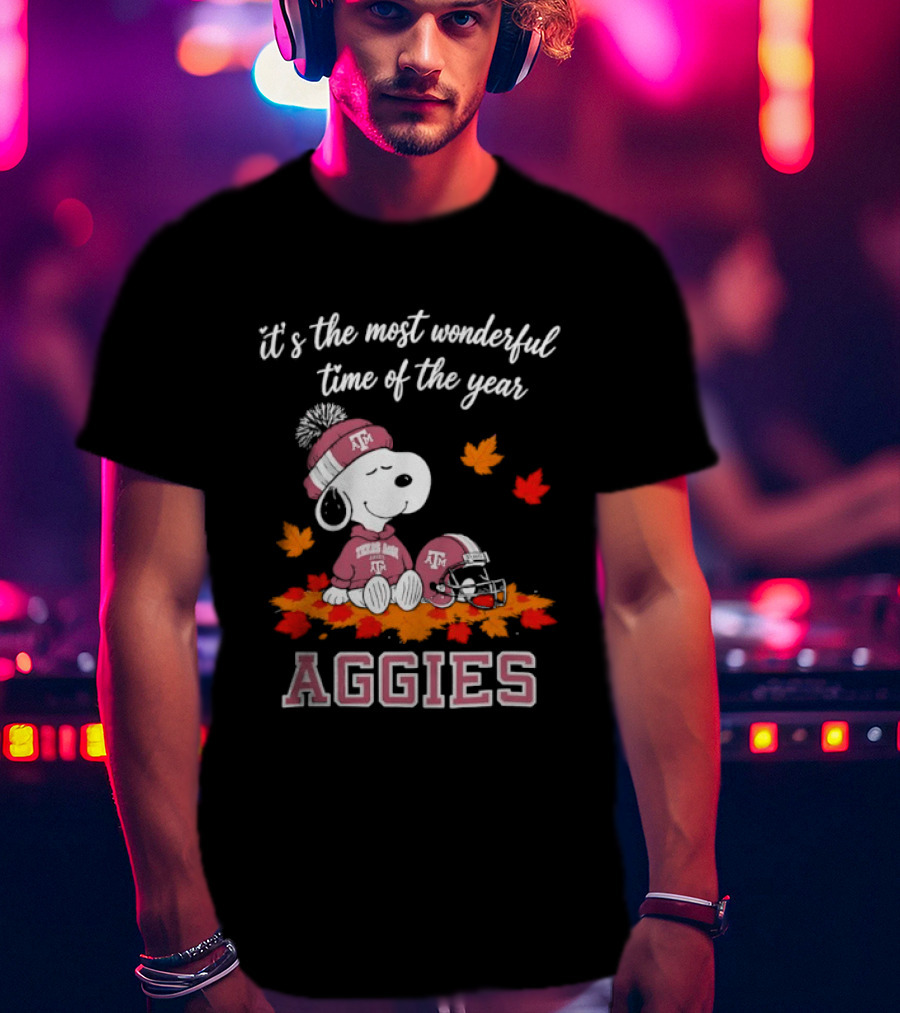 Snoopy It's The Most Wonderful Time Of The Year Texas A&M Aggies Autumn Leaves T-Shirt