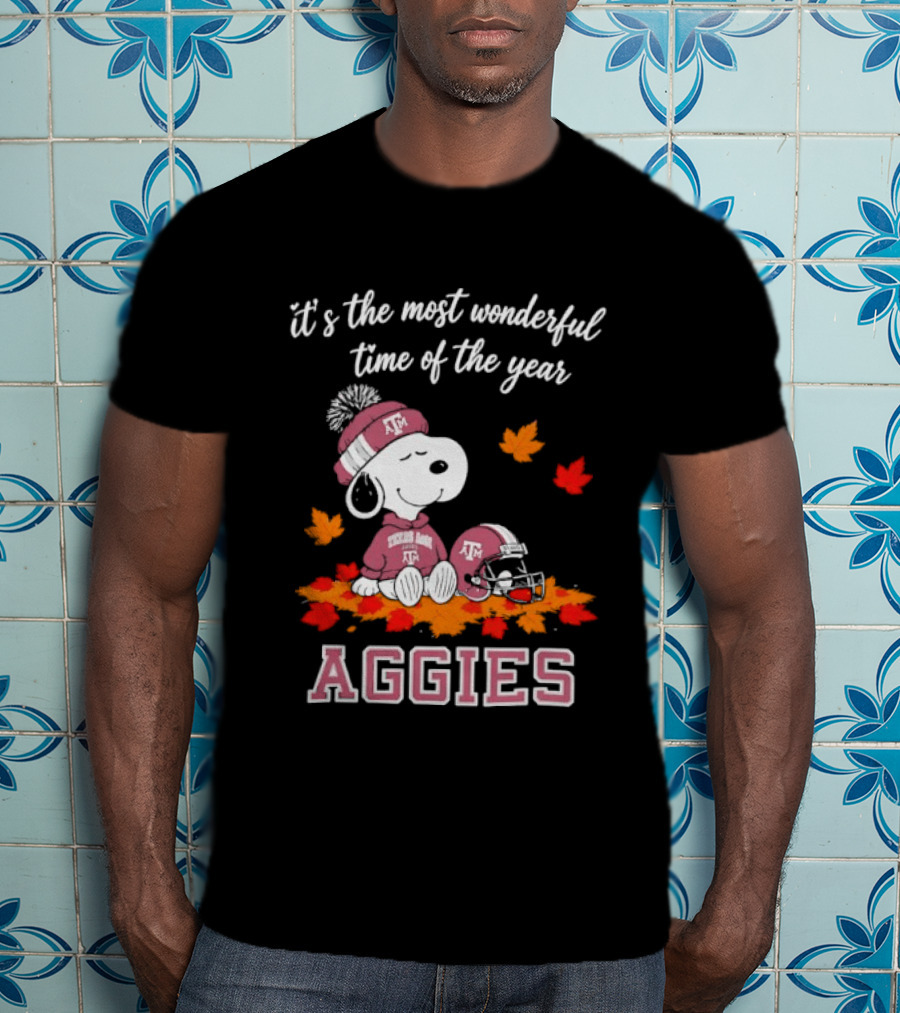 Snoopy It's The Most Wonderful Time Of The Year Texas A&M Aggies Autumn Leaves T-Shirt