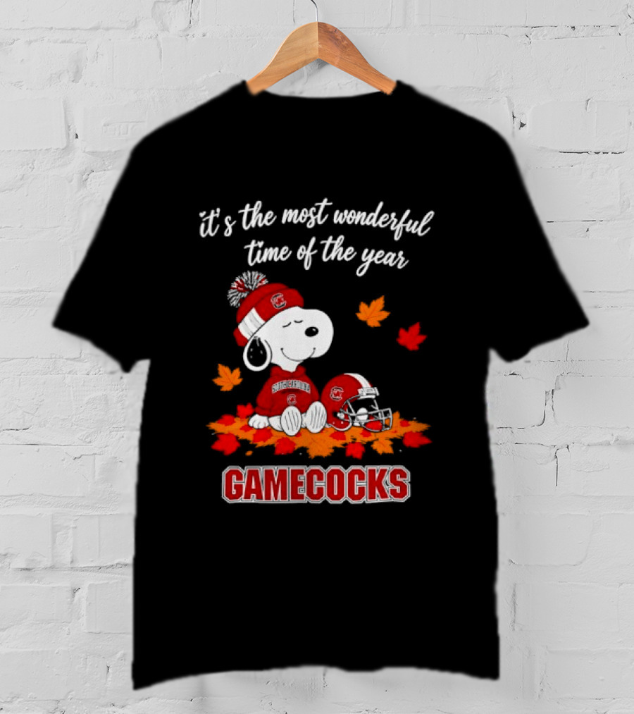 Snoopy South Carolina Gamecocks It's The Most Wonderful Time Of The Year Autumn Leaves T-Shirt