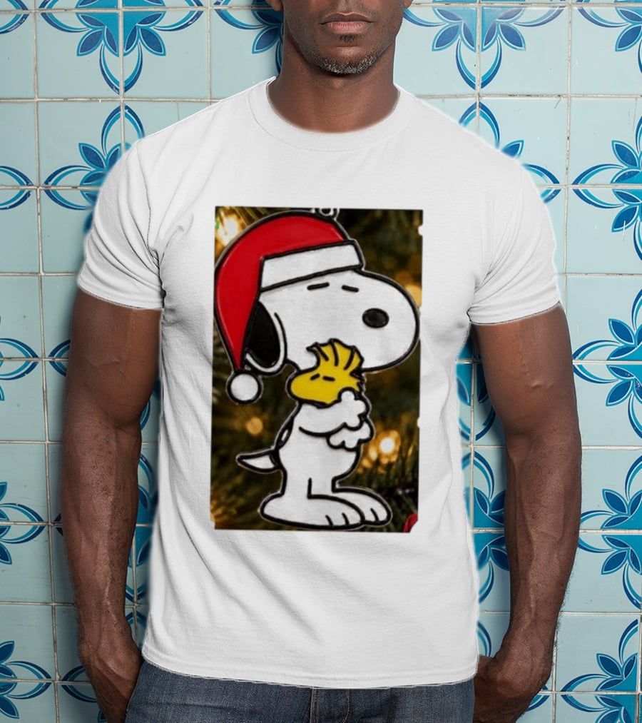 Snoopy Woodstock Christmas Hugging Best Holiday Gift Peanuts T-Shirt