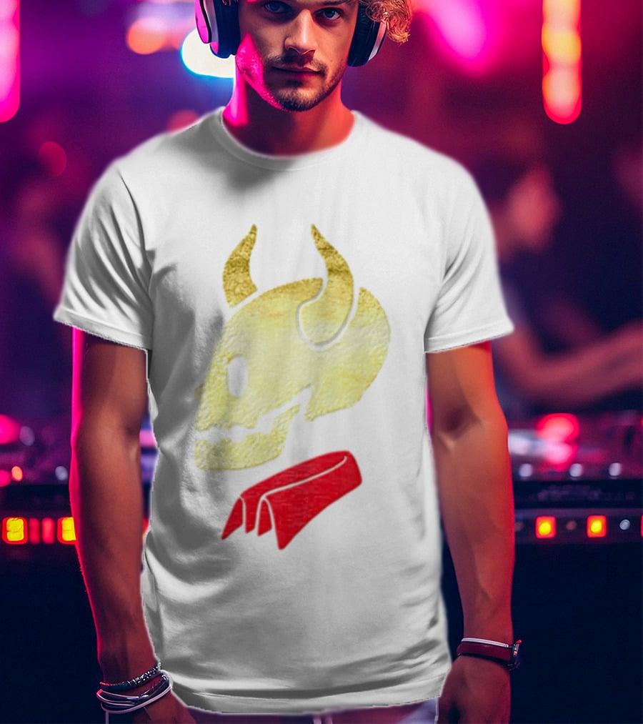 Devil Horn Skull Red Collar Gold Glitter T-Shirt