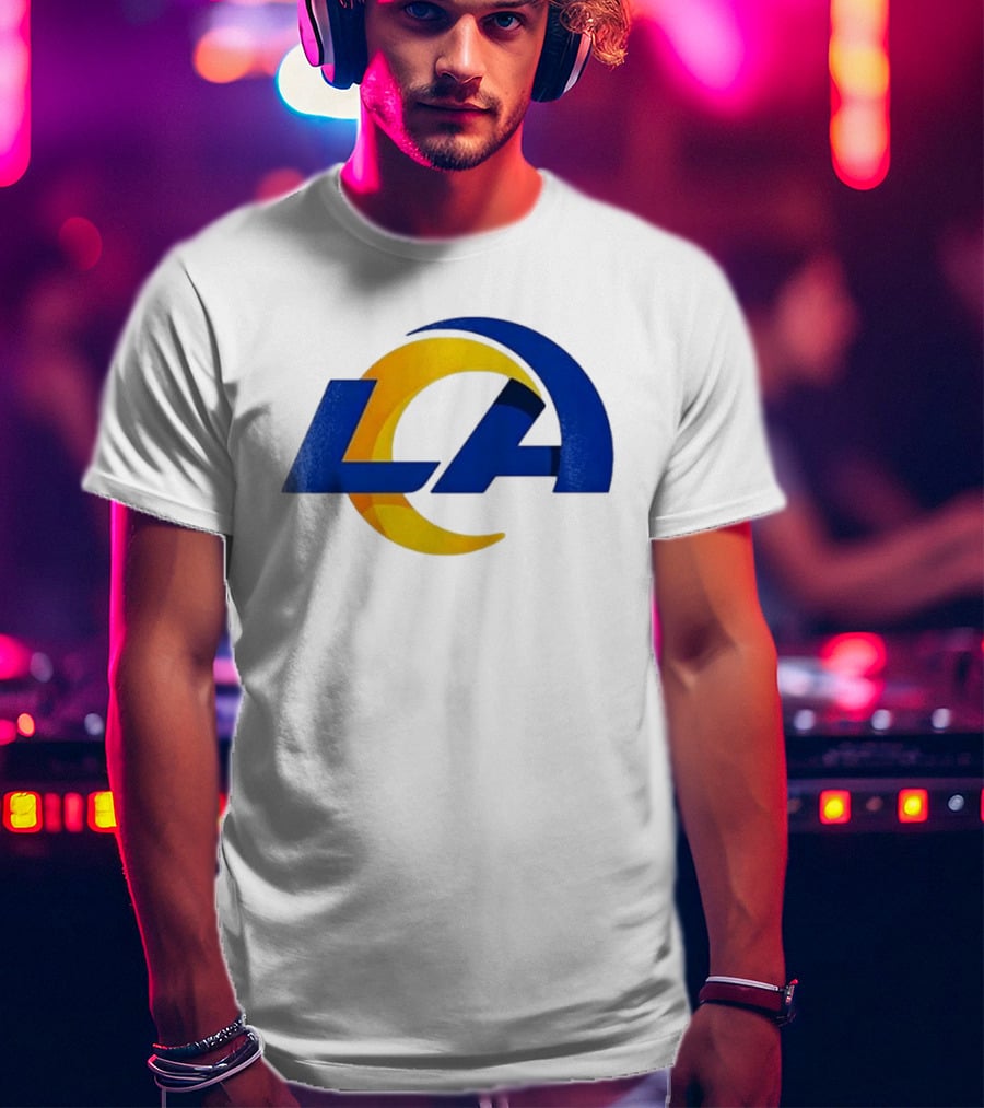 Los Angeles Rams Peanuts Snoopy Start Of The Season Collaboration T-Shirt