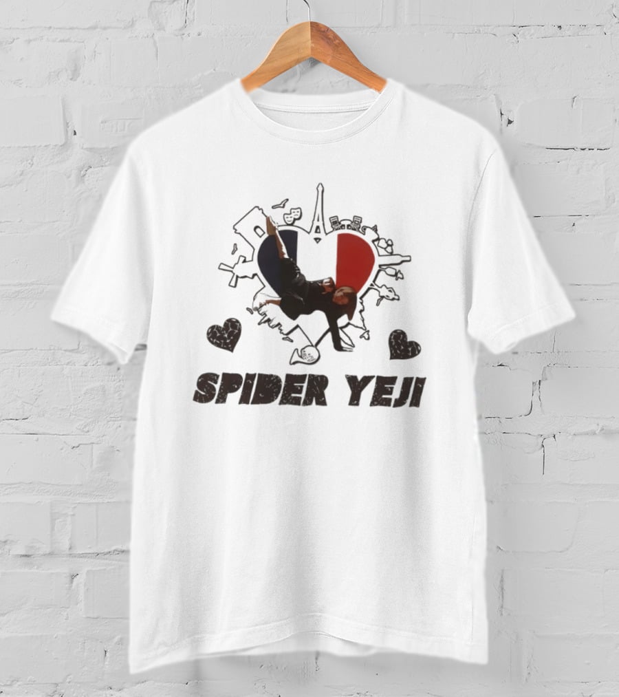 Spider Yeji France Heart Paris Travel ITZY T-Shirt