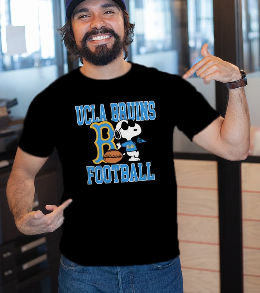 UCLA Bruins Football Snoopy Peanuts Eight Clap T-Shirt