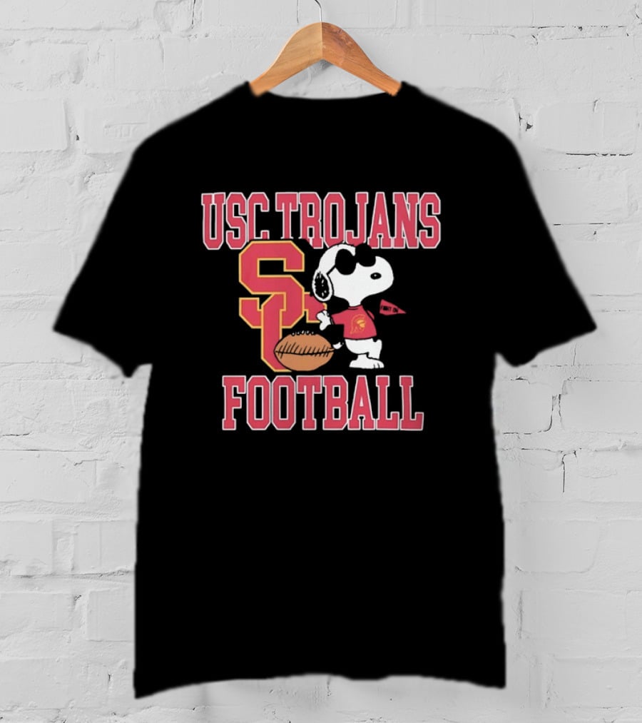 USC Trojans Snoopy Football Fight On University Of Southern California T-Shirt