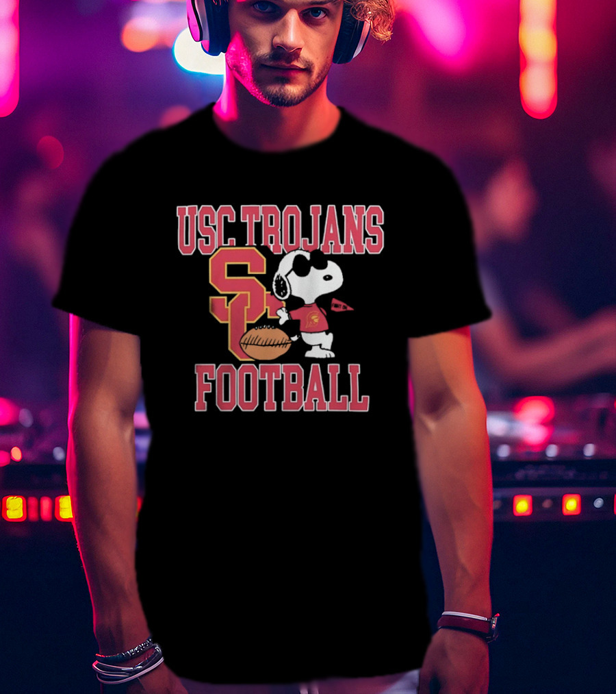 USC Trojans Snoopy Football Fight On University Of Southern California T-Shirt