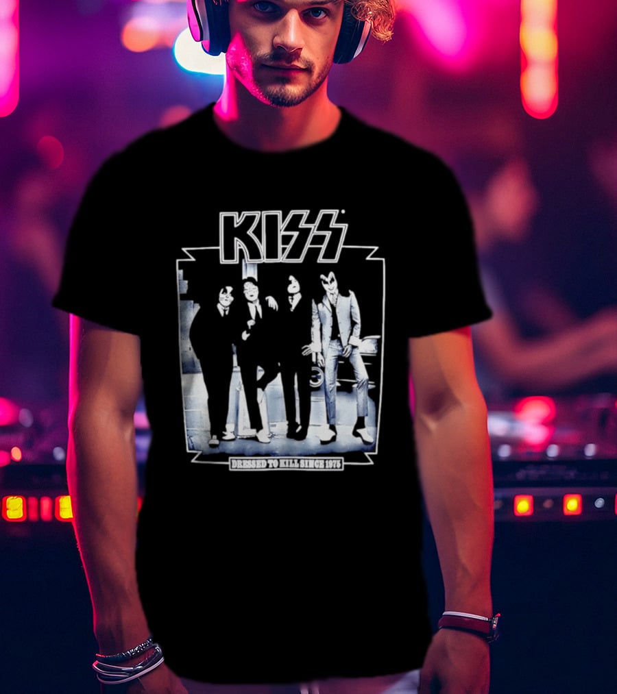 Kiss Dressed To Kill Since 1975 Rock Music Band T-Shirt