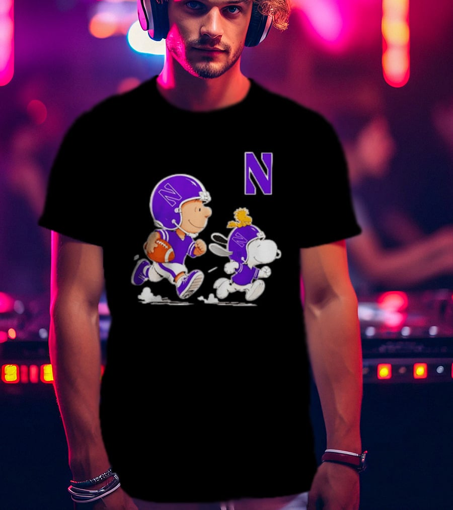 Northwestern Wildcats Charlie Brown Woodstock Snoopy Football Running T-Shirt