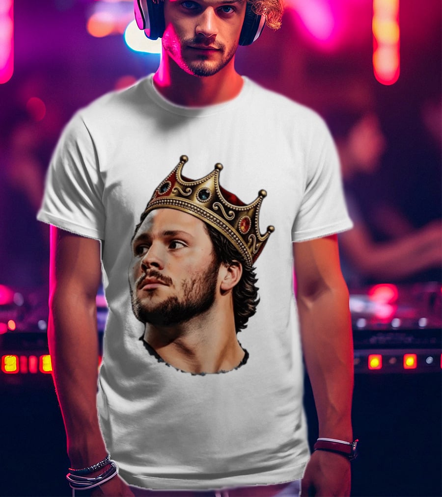Josh Allen Buffalo Bills King Crown Football T-Shirt