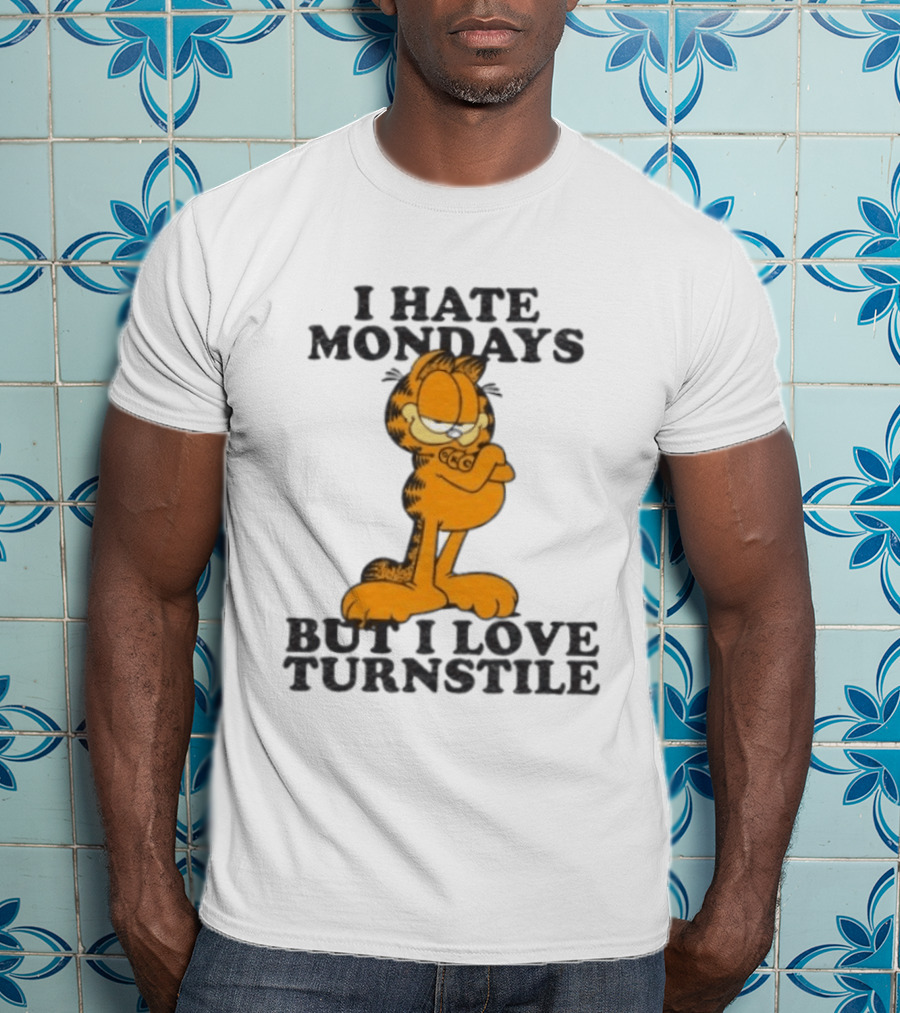 I Hate Mondays Lasagna Cat Love Turnstile T-Shirt