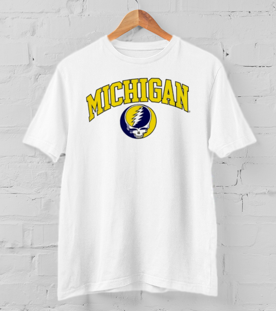Michigan Wolverines Grateful Dead 2026 Collaboration Lightning Skull T-Shirt