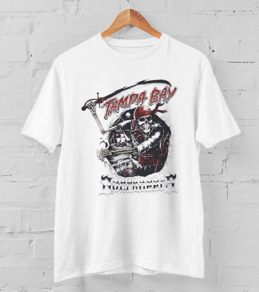 Tampa Bay Buccaneers Skeleton Pirate T-Shirt