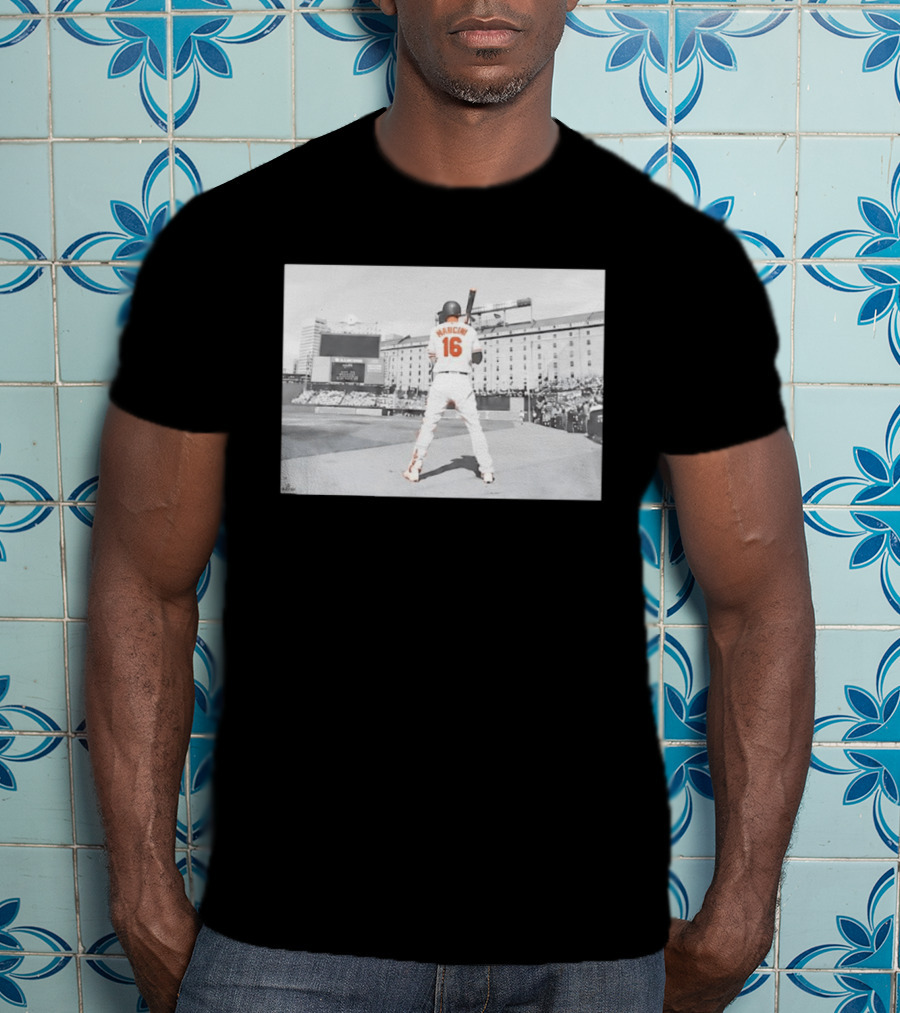 Baltimore Orioles Trey Mancini 16 Batting Camden Yards T-Shirt