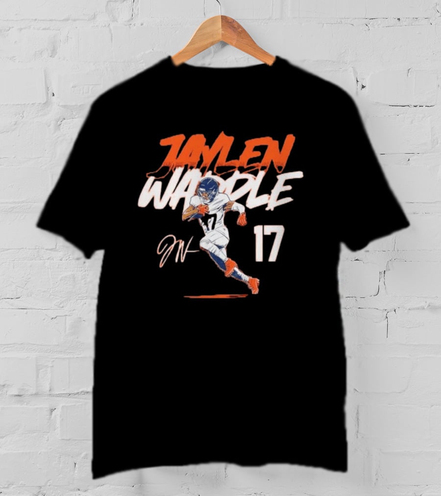 Jaylen Waddle 17 Denver Broncos Pose T-Shirt