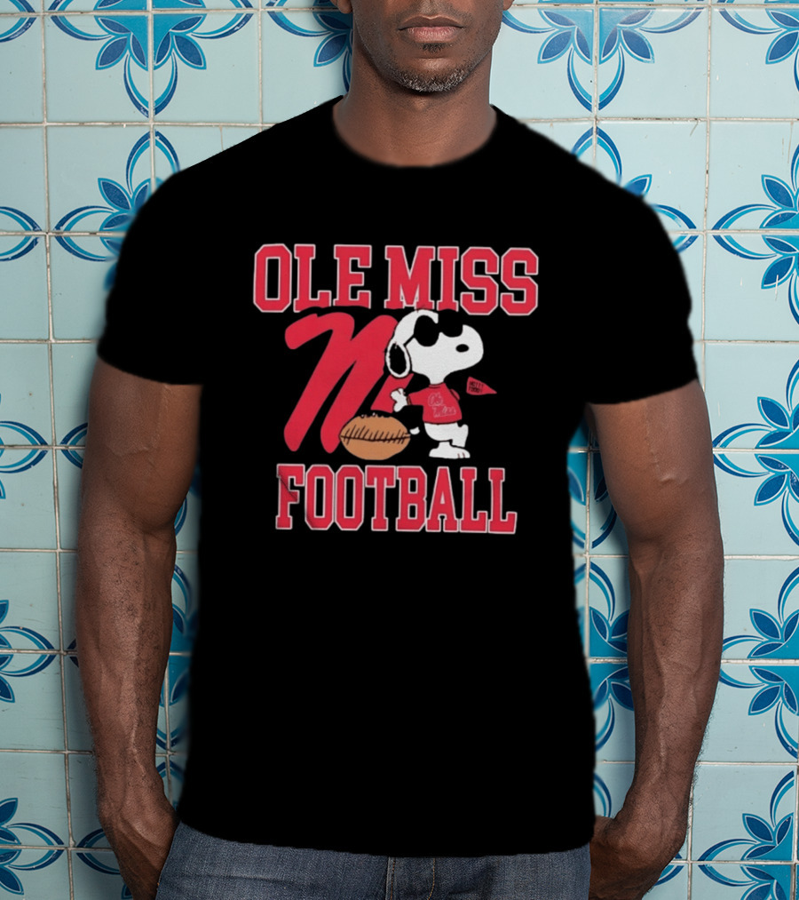 Ole Miss Football Snoopy Hotty Toddy Peanuts T-Shirt