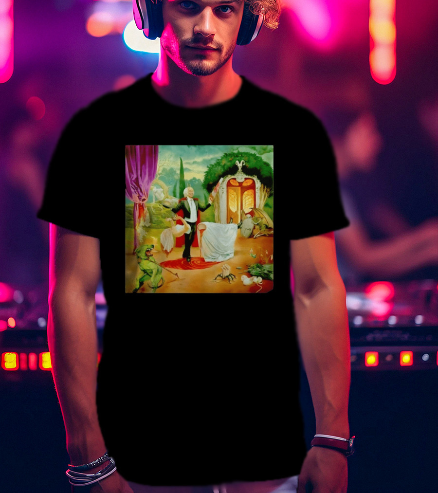 Surreal Magician Gothic Horror Sawing Woman In Half Fantasy Scene T-Shirt