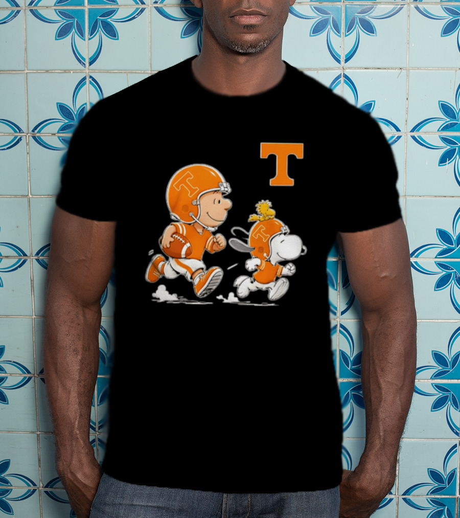Charlie Brown Snoopy Woodstock Tennessee Volunteers Football 2026 T-Shirt