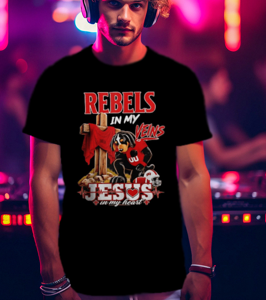 UNLV Rebels Dog In My Veins Jesus In My Heart Football Faith T-Shirt