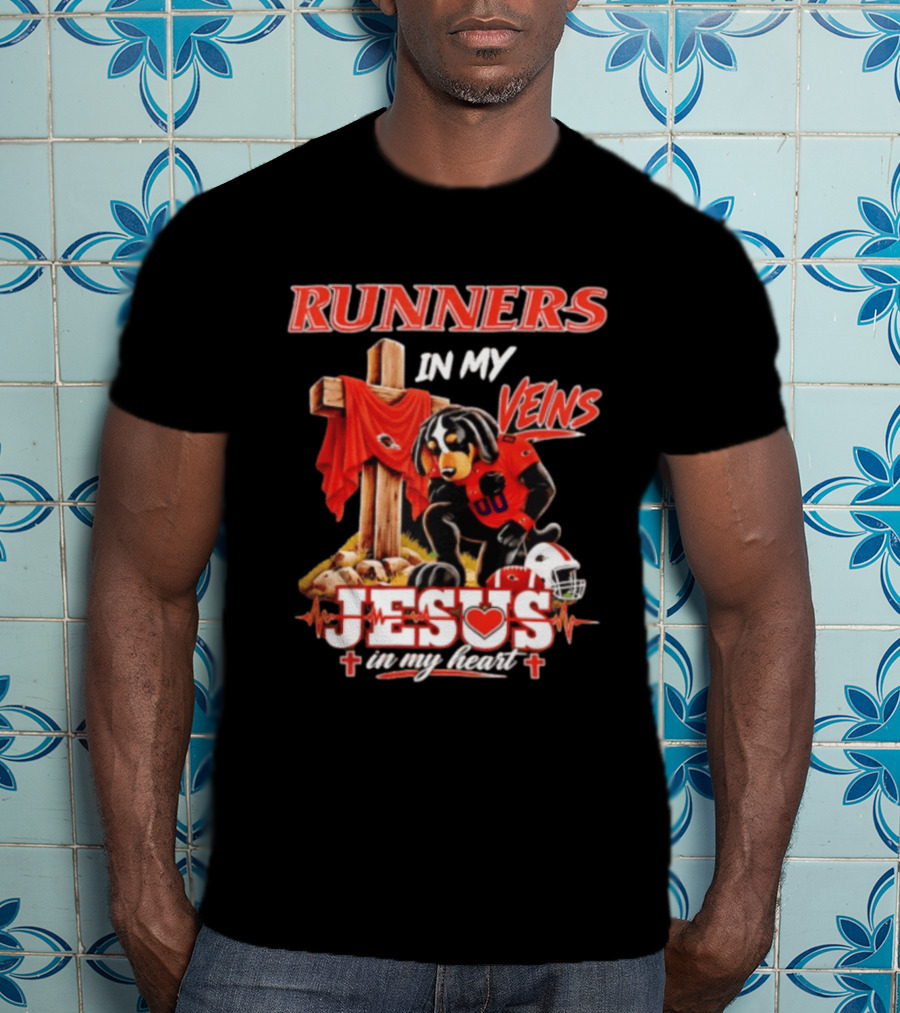 UTSA Roadrunners Runners In My Veins Jesus In My Heart Football Faith T-Shirt