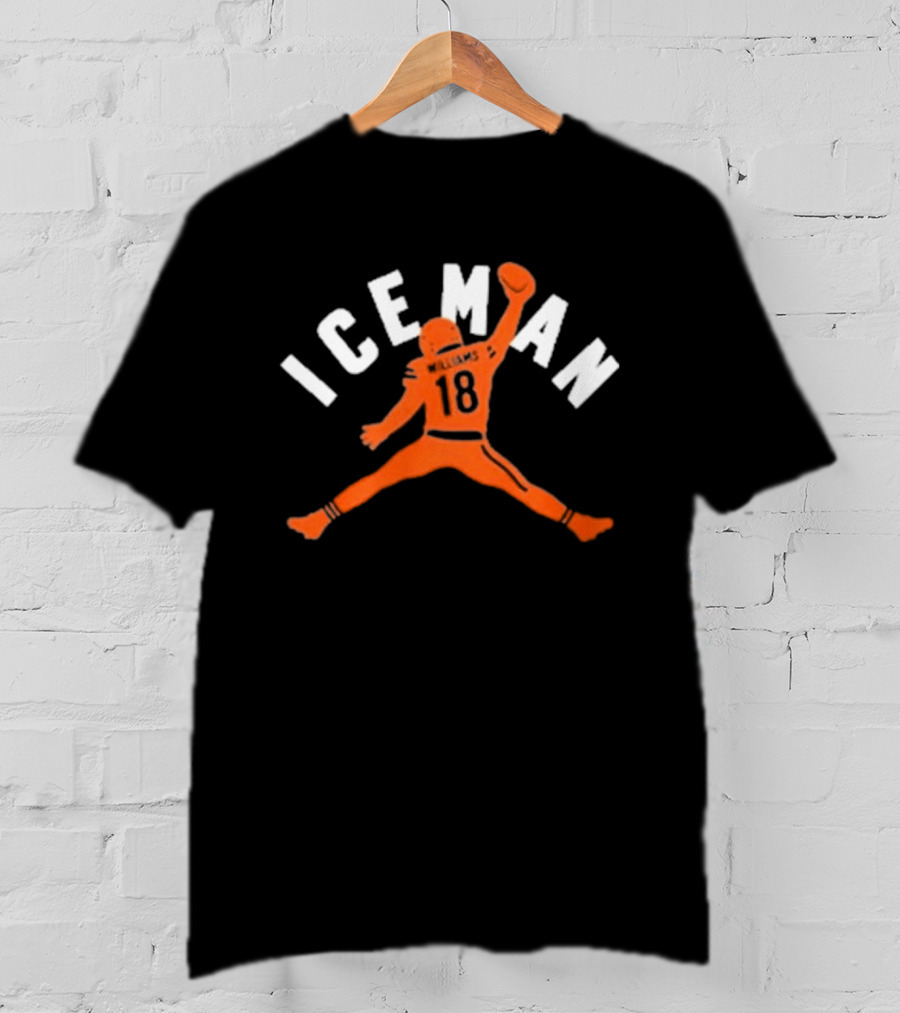 Caleb Williams Jump Iceman Chicago Football 18 T-Shirt