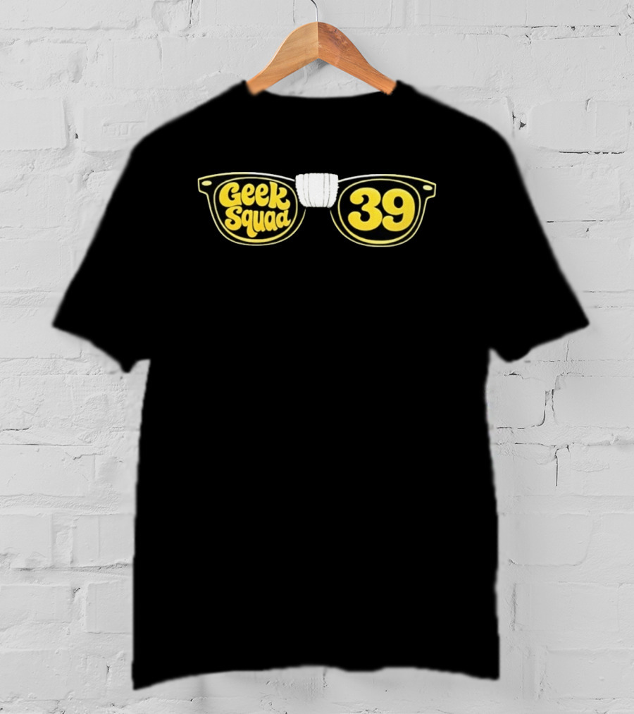 Geek Squad 39 Glasses Retro Tech Support T-Shirt