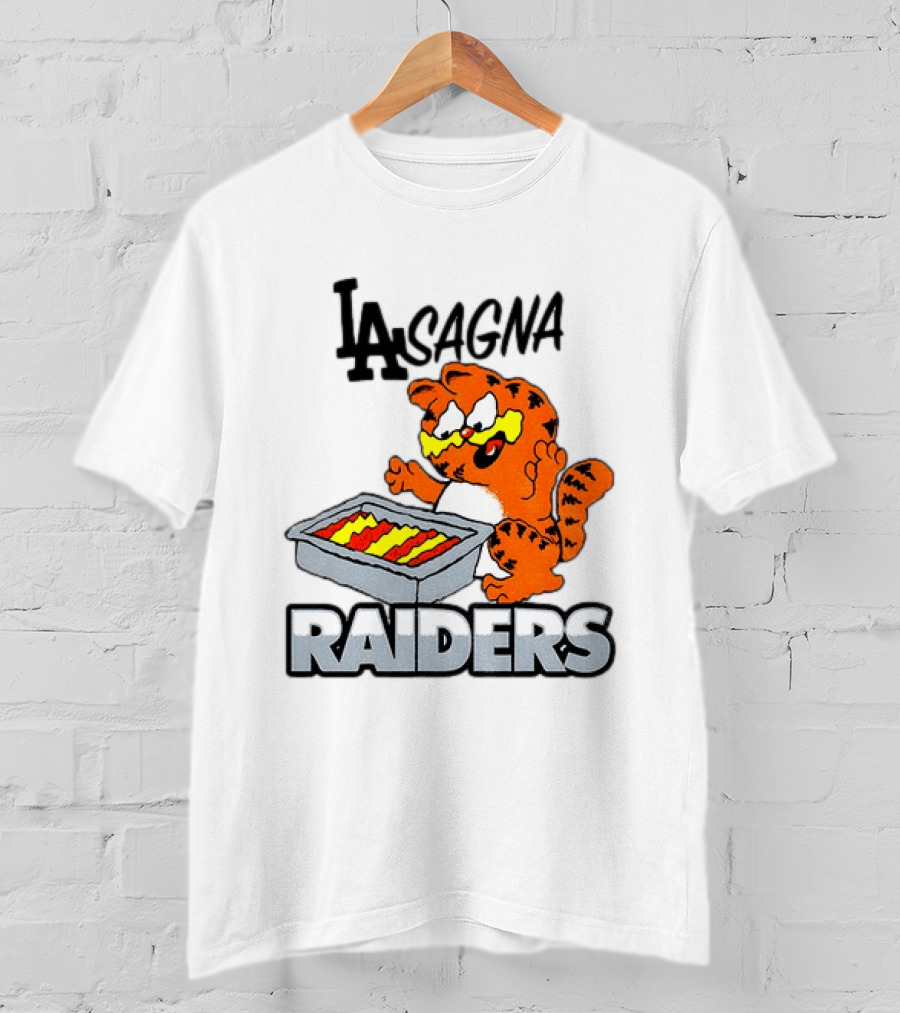 LA Lasagna Raiders Orange Cat Eating Lasagna Sports Rivalry T-Shirt