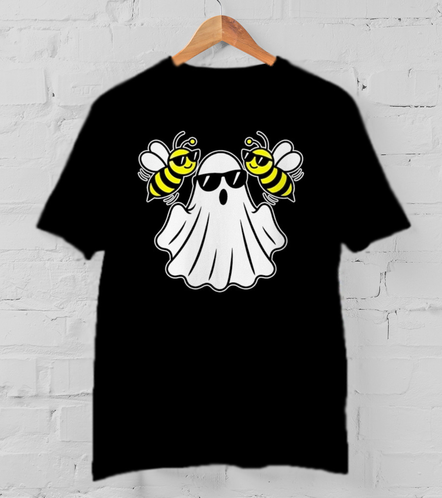Ghost With Sunglasses And Bees Spooky Halloween Fun T-Shirt