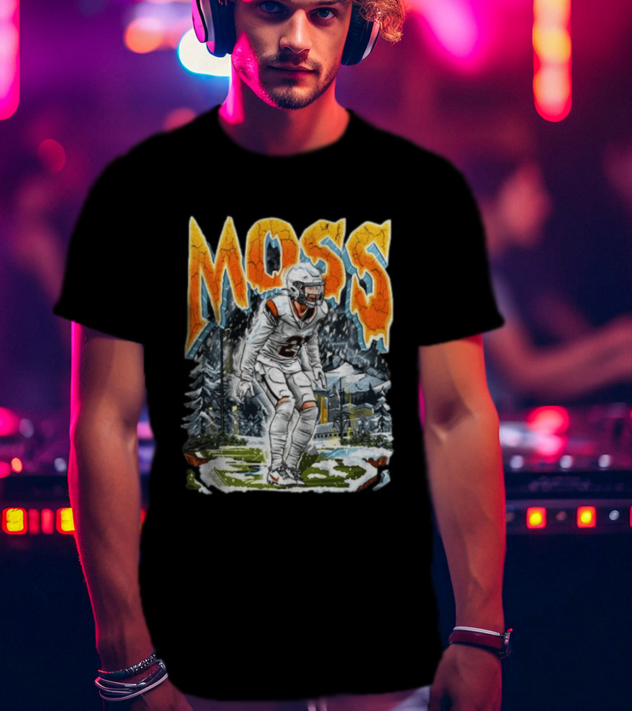 Moss Broncos Country Football Comic Style Winter Sports Scene T-Shirt