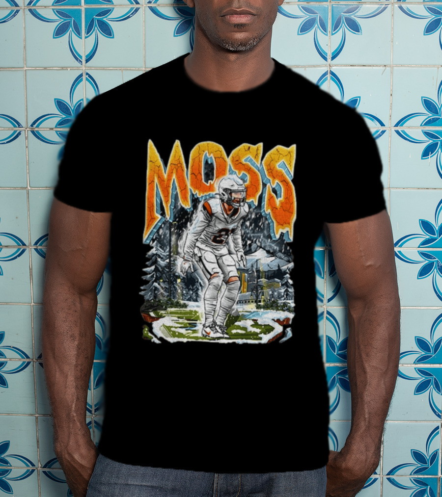 Moss Broncos Country Football Comic Style Winter Sports Scene T-Shirt