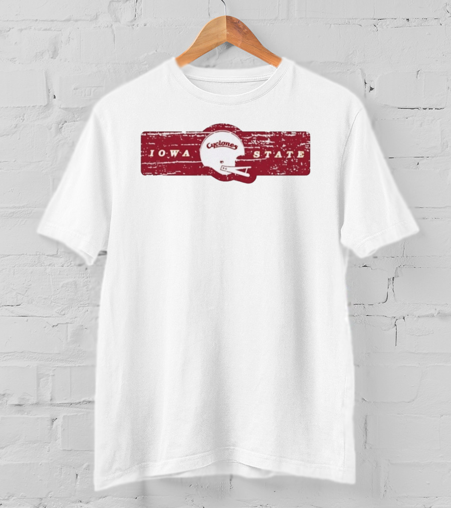 Distressed Vintage Iowa State Cyclones Football Helmet T-Shirt