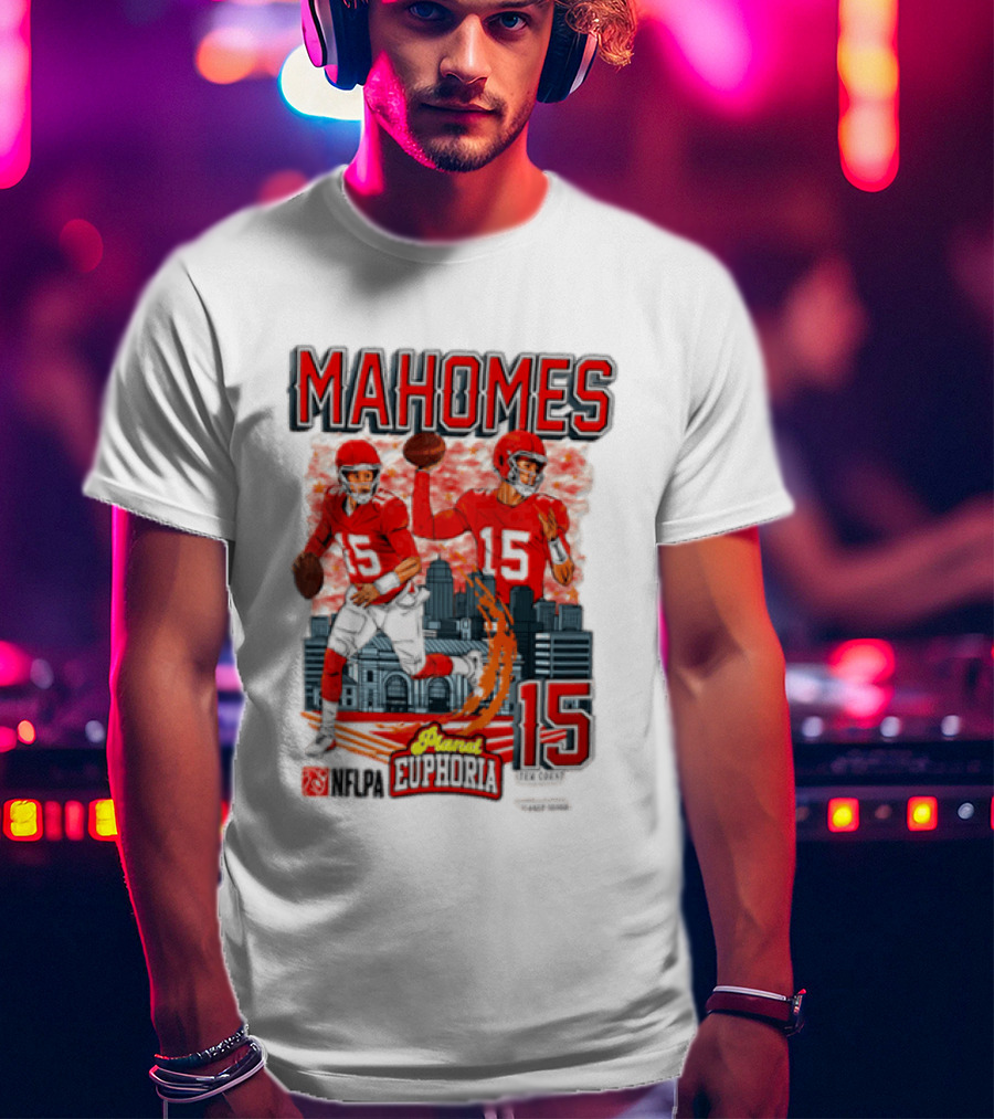 Mahomes Kansas City Chiefs Quarterback Euphoria 15 Skyline NFL Players T-Shirt