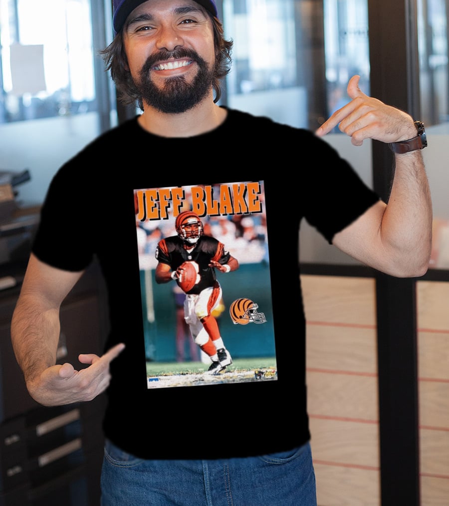 Cincinnati Bengals Jeff Blake Quarterback Action NFL Football T-Shirt