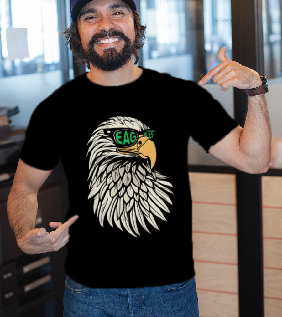 Philadelphia Eagles Bald Eagle Head With Sunglasses T-Shirt