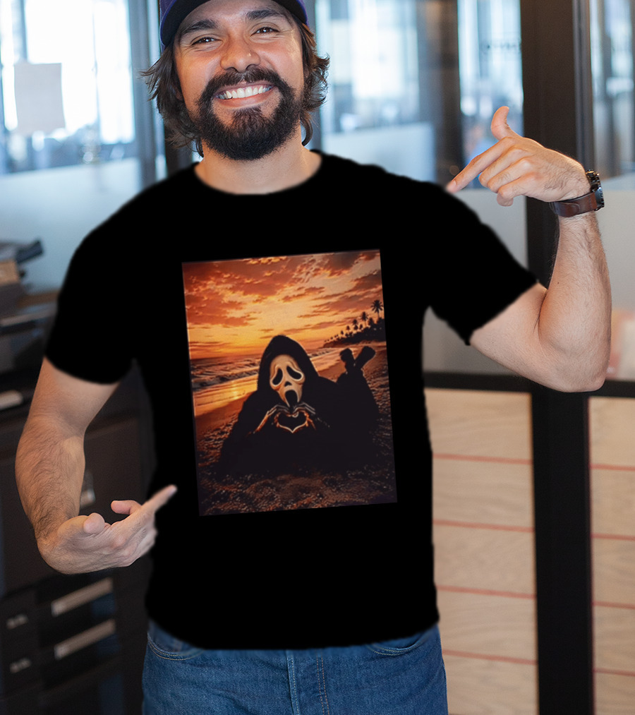 Ghostface Romantic Beach Sunset Valentine's Day Scream Lover T-Shirt