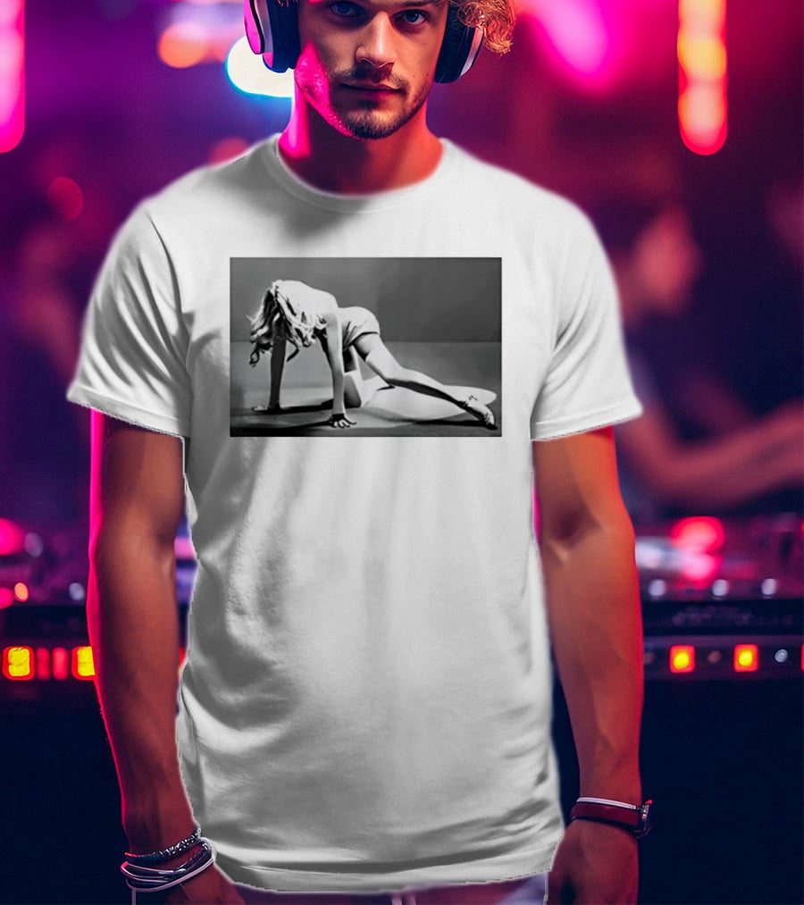 Marilyn Monroe Iconic Glamour Black And White Pose T-Shirt