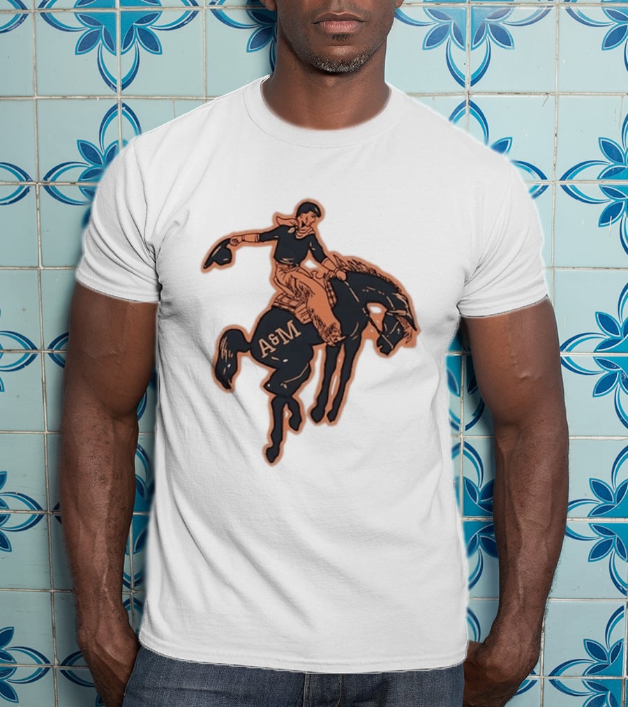 Texas A&M Aggies College Station Vintage Cowboy Riding A&M Horse T-Shirt