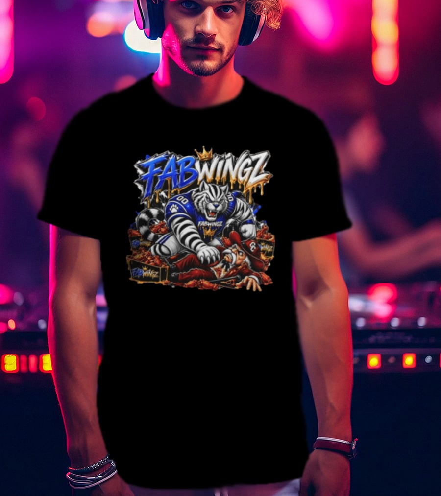 FABWINGZ 00 Tiger Vs Old Cowboy In Chicken Wings Battle T-Shirt