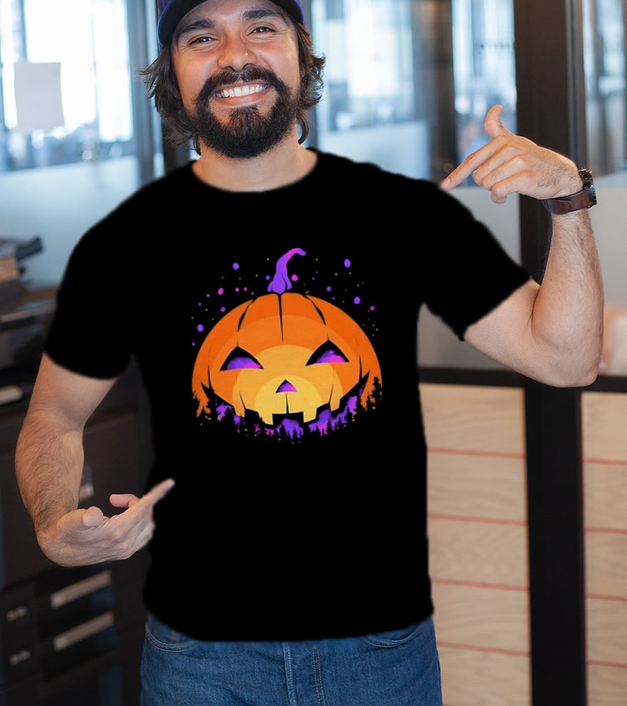 Spooky Jack O' Lantern Vibrant Halloween Vibes T-Shirt