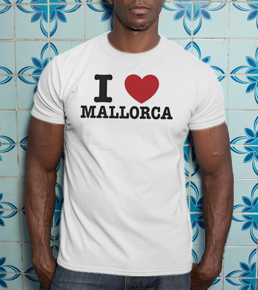 I Love Mallorca Spain Travel Vacation Balearic Islands Iconic Heart T-Shirt