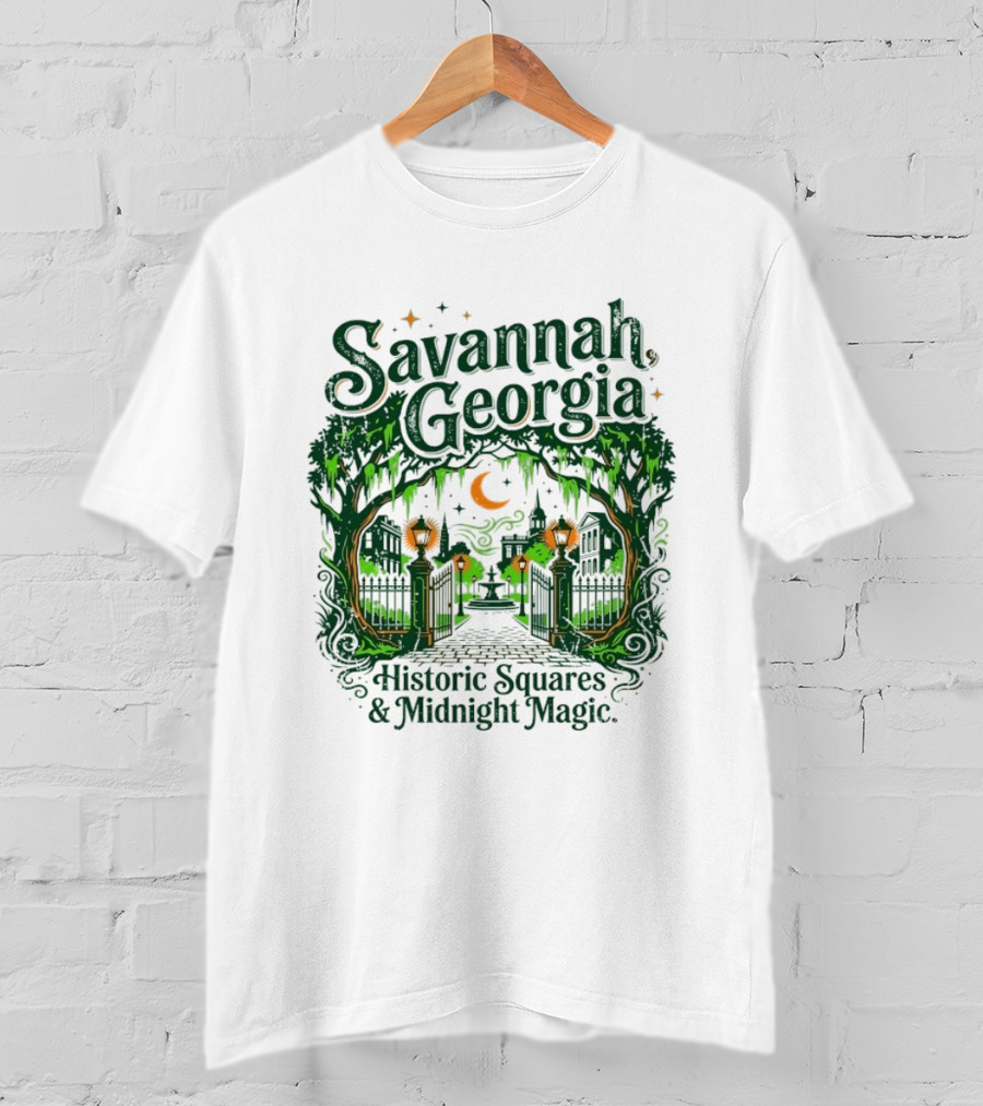 Savannah Georgia Historic Squares Midnight Magic Crescent Moon And Lanterns T-Shirt